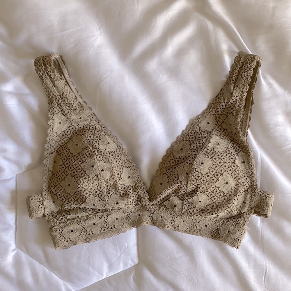 nude lacey Aerie Bralette